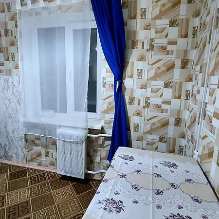 2 Bedroom Metro Vasilkovskaya Kyiv