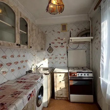 Apartment 2 Bedroom Metro Vasilkovskaya Kyiv